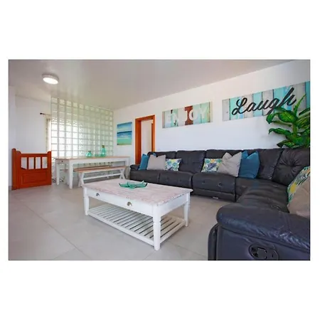 Iris Villa